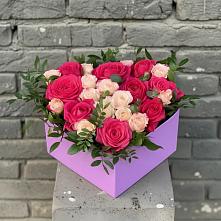 Цветочная композиция из Розы в коробке в Сафоново