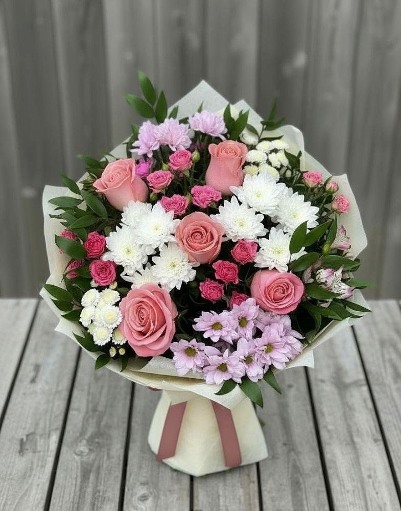 Букет цветов из: Альстромерии, Гвоздики, Розы и Хризантемы в Сафоново