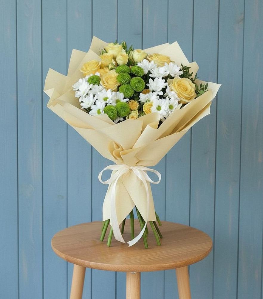 Букет цветов из: Хризантемы и Розы в Сафоново