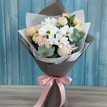 Букет цветов из:  Хризантемы и Розы в Сафоново