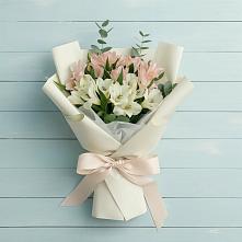 Букет цветов из:  Альстромерии #REPLACE_PRED# Сафоново