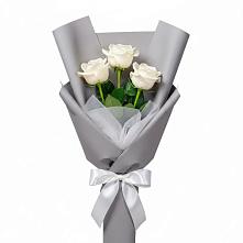 Букет 3 белые розы #REPLACE_PRED# Сафоново