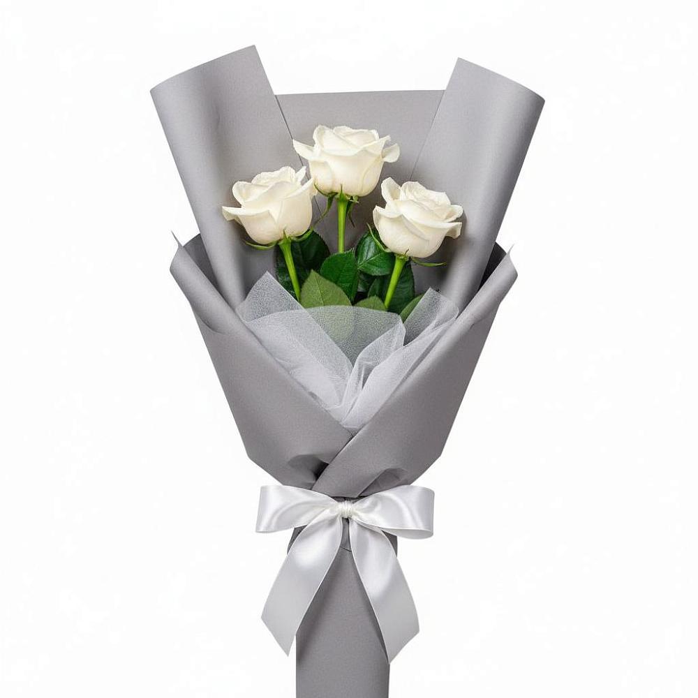 Букет 3 белые розы в Сафоново