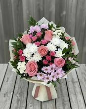 Букет цветов из:  Альстромерии, Гвоздики, Розы и Хризантемы в Сафоново