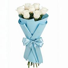 Букет 7 белых роз Проуд в Сафоново